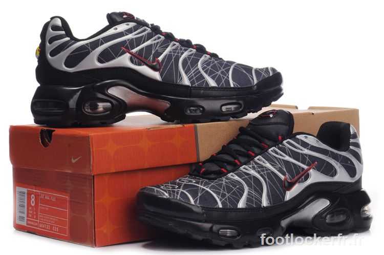 requin tn bleu vendange cheap baskets tn nouveaustyle.JPG